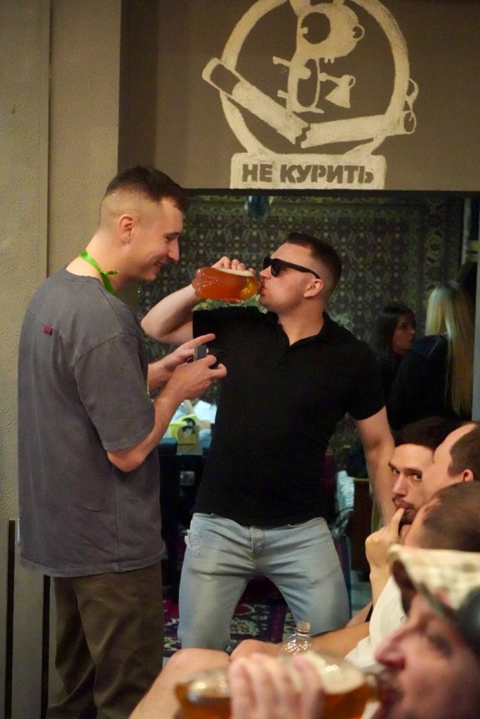 Пиво в баре